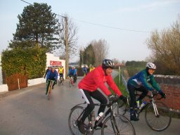 2012-04-03-moringhem-98