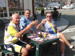 Séances photos &raquo; 2026/03 Séance photo à la gare &raquo; 2013 &raquo; 2013_08_23_Cassel